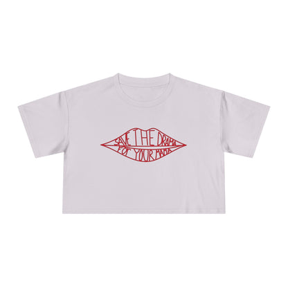Lipstick Crop
