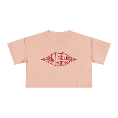 Lipstick Crop